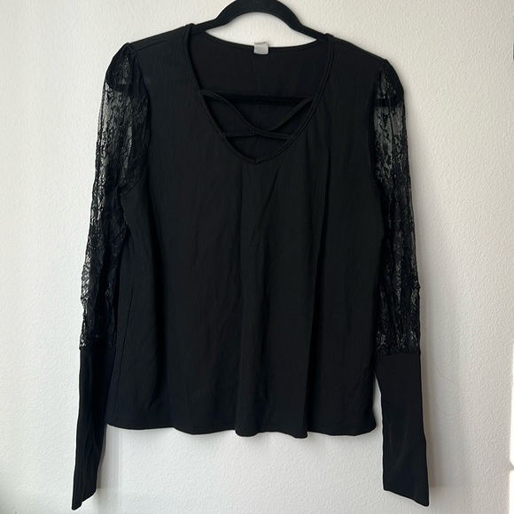Black lace  long sleeve - Picture 1 of 6